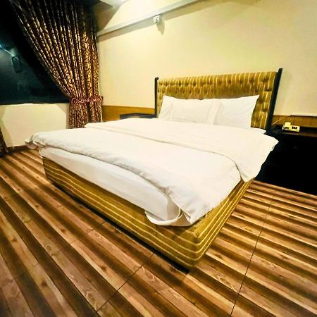 New Islamabad Hotel Eksteriør bilde