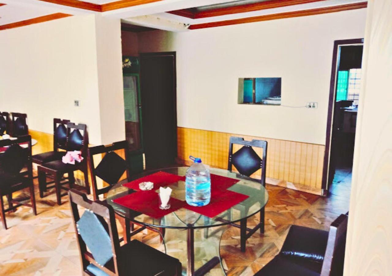 New Islamabad Hotel Eksteriør bilde