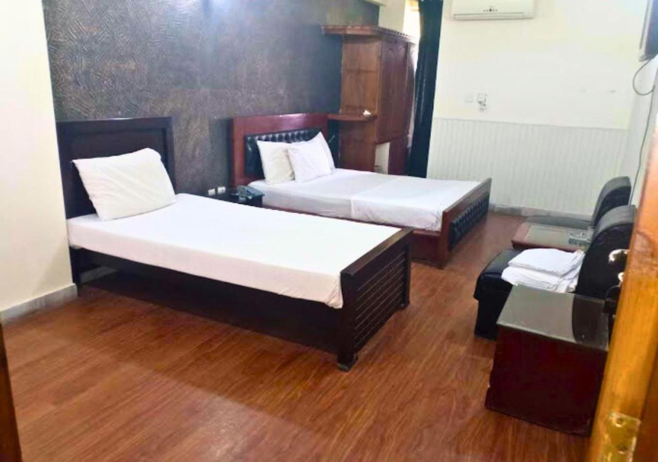 New Islamabad Hotel Eksteriør bilde