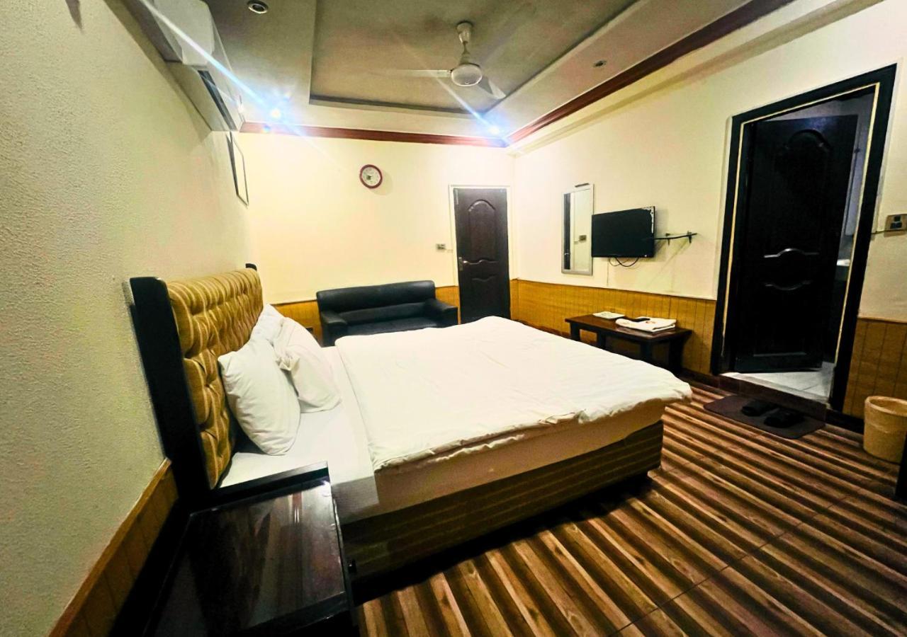 New Islamabad Hotel Eksteriør bilde